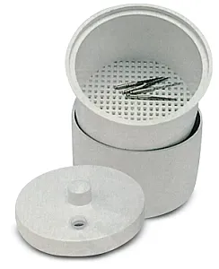 Boite de stérilisation pour fraise dentaire.